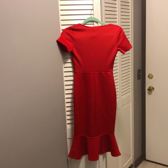 NWT red scuba sweetheart midi dress - Picture 4 of 5